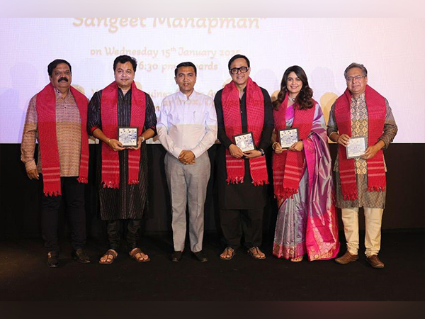 Goa Chief Minister Dr. Pramod Sawant organized Special Screening of "Sangeet Manapmaan" in presence of the cast of the film 