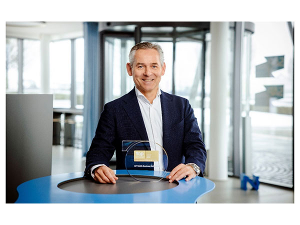 Norbert Rotter, CEO of NTT DATA Business Solutions, is proud about of the renewed recognition as Global Top Employer. (c) Katrin Biller Fotografie