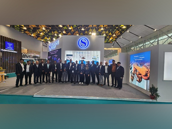 Amit Kavrie, Managing Director of Supreme Group along with the team at the Bharat Mobility Component Show 2025