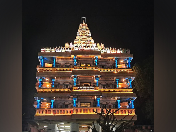 Viman Mandapam, a sacred structure at the heart of the Kumbh Mela lit up by Signify