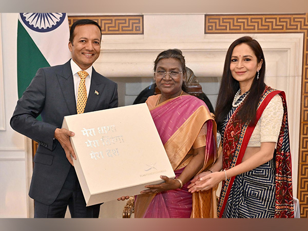 Mera Dhaga, Mera Tiranga, Mera Desh Campaign Unites India under One Flag