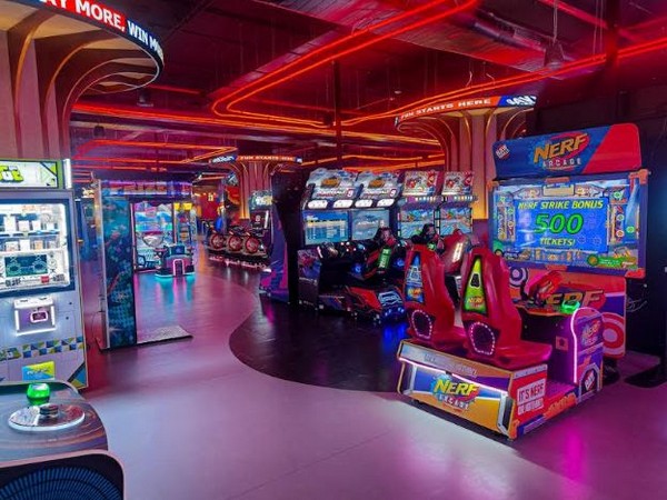 The first Dave & Busters Outlet in India, Bangalore