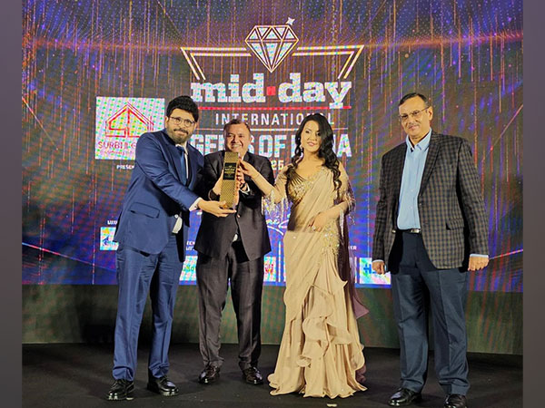 Rajeev Chaudhari Wins Mid-Day Iconic Film Trade Analyst Award