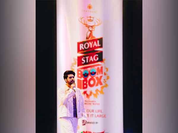 Royal Stag BoomBox creates a Spell-Binding Experience in Thane, Mumbai with Armaan Malik, Nikhita Gandhi, Ikka and DJ Yogii