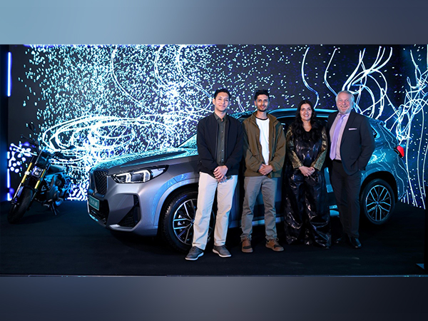 (L-R) Artists Dennis Peters and Yash Chandak with Jaya Asokan, Fair Director at India Art Fair and Prof. Dr. Thomas Girst, Global Head, BMW Group Cultural Engagement