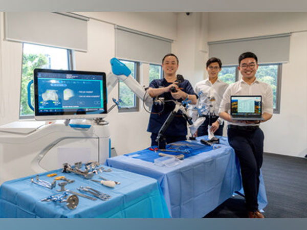 Alexandra Hospital develops world's novel A.I. algorithm (with international patent) that enhances accuracy and efficiency of robotic total knee replacement