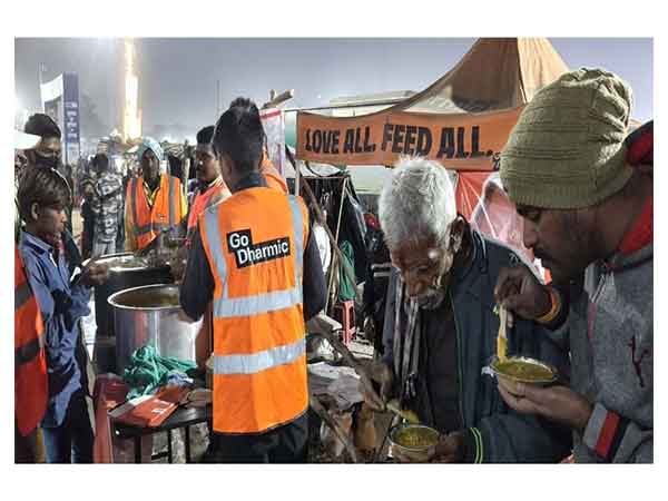 Go Dharmic Serves Annadan Seva at Maha Kumbh Mela 2025, Spreading Compassion and Nourishment