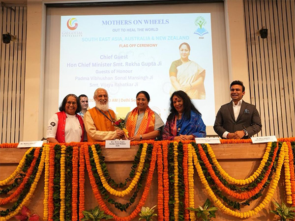 Flag Off Ceremony of "Mother on Wheels" Initiative at CM Office, Delhi