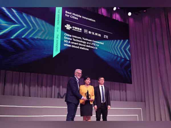 China Unicom, YunHuan Technology and ZTE win the GSMA GLOMO "Best Mobile Innovation for Cities" award