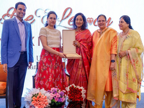 Suraj Shantakumar, Koneru Humpy, Dr. Renuka David, Sheetal Shantakumar, Smitha Paresh Mehta