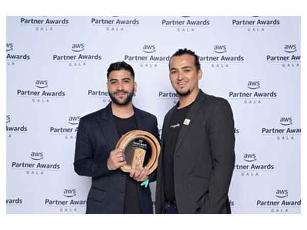 Applify Won AWS Rising Star Partner of the Year 2024