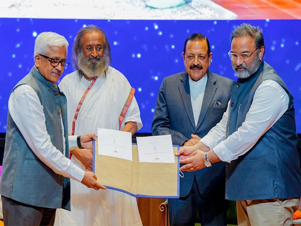 In the presence of Gurudev Sri Sri Ravi Shankar, The Art of Living Government Programs signed an MoU with CBC on March 5