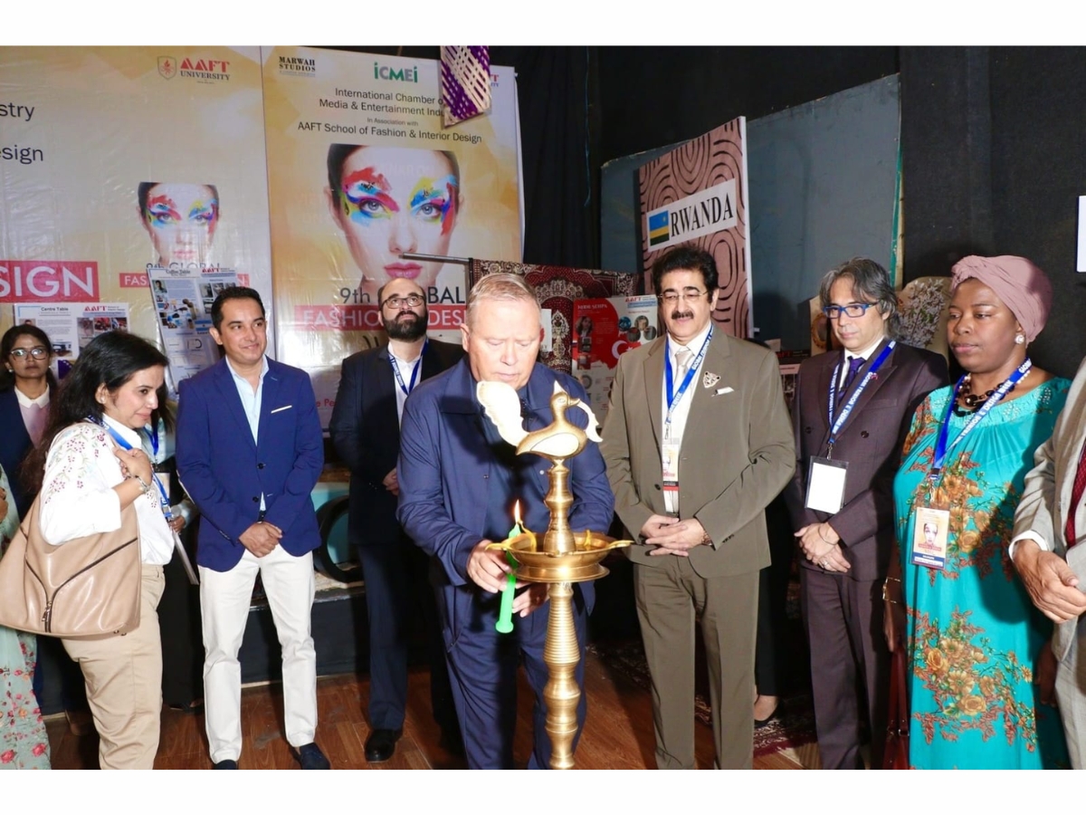 Noida Becomes Global Fashion Capital with 9th Fashion and Design Week Inauguration