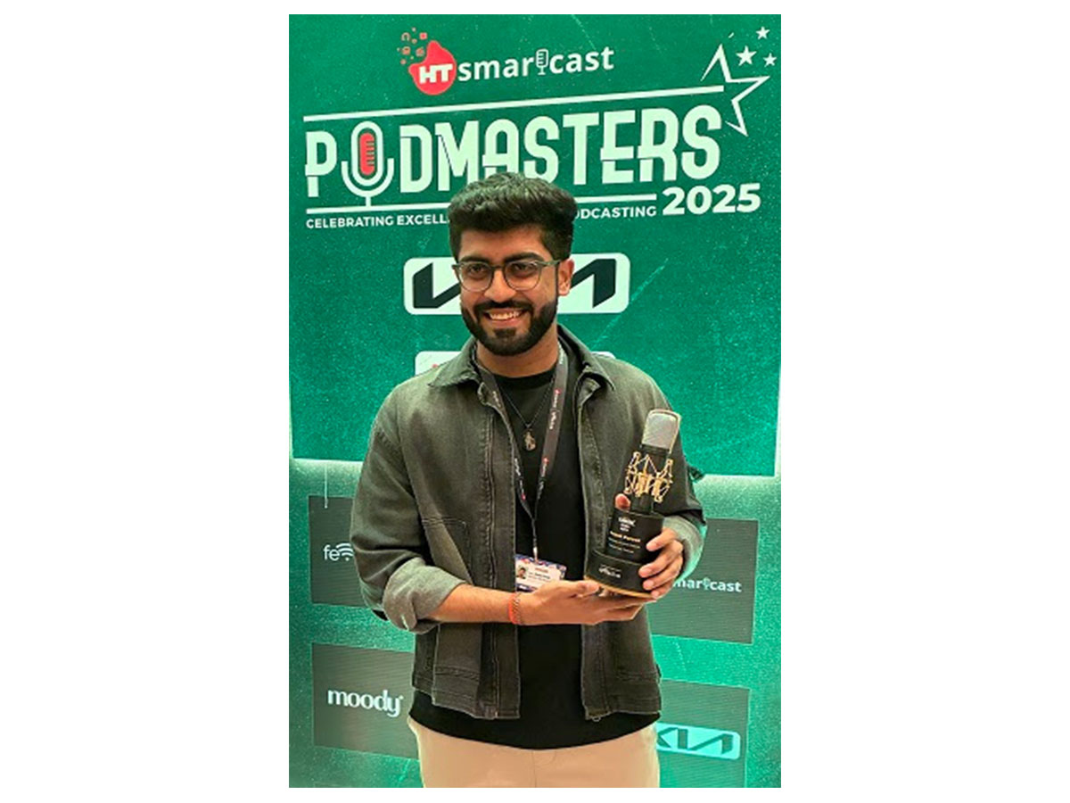 Deepak Pareek wins 'Best Podcast - Society and Culture' Award at HT Podmasters Awards 2025 for his Podcast - 'The Chill Hour'
