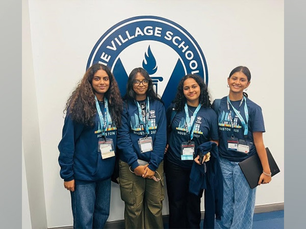 Saanvi, Nia, Riya & Samyuktha at leadership summit