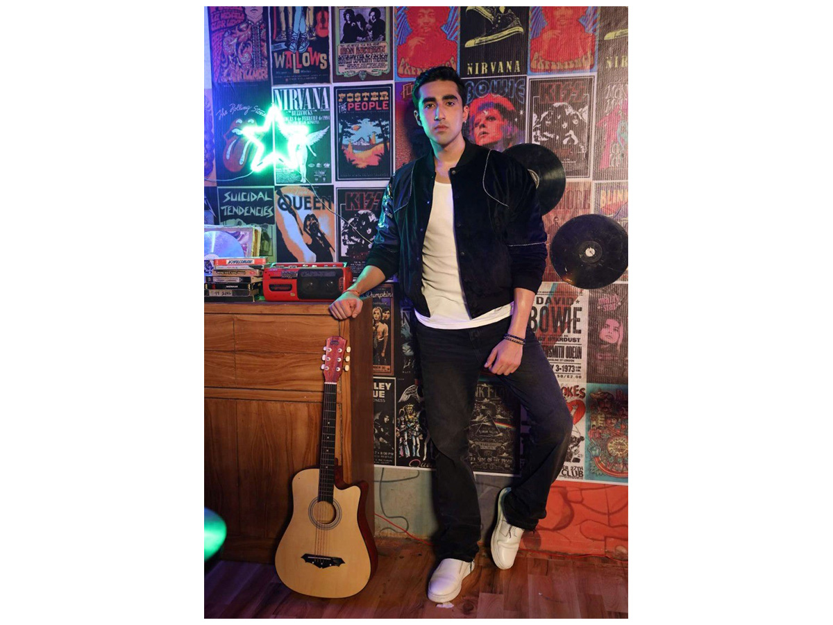 Times Music's 'Hazir Hai' Receives Massive Love from Stars & Fans Alike, Marking a Memorable Debut for Anabhayin Bakshi
