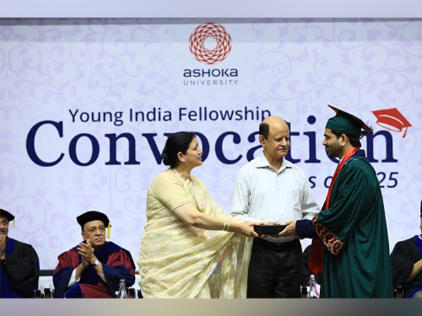 Cheistha Kochhar Award Presented at Ashoka University Convocation