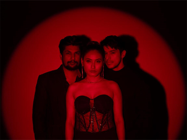 D.K.S Productions new song with Pratik Sehajpal and Sona Medhi "Main Ladki Booze Ki Shaukeen" Goes Viral; Sona Wins Hearts with Her Voice and Charm