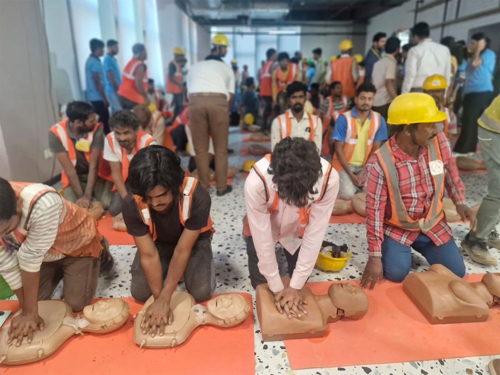 Restart a Heart Day - Training community members on Hands Only CPR, Building a "Nation of Lifesavers" in India