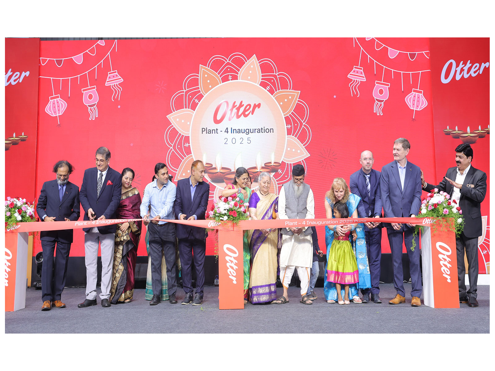 Ulhas Joshi (MD, Otter controls India), Avnish Malhotra (Head - DBT, UKTI), Gaurav Jain (COO), Alex Nijhoff, MD, Otter Group.,Dr. David Smith, Chairman, Otter Group, UK