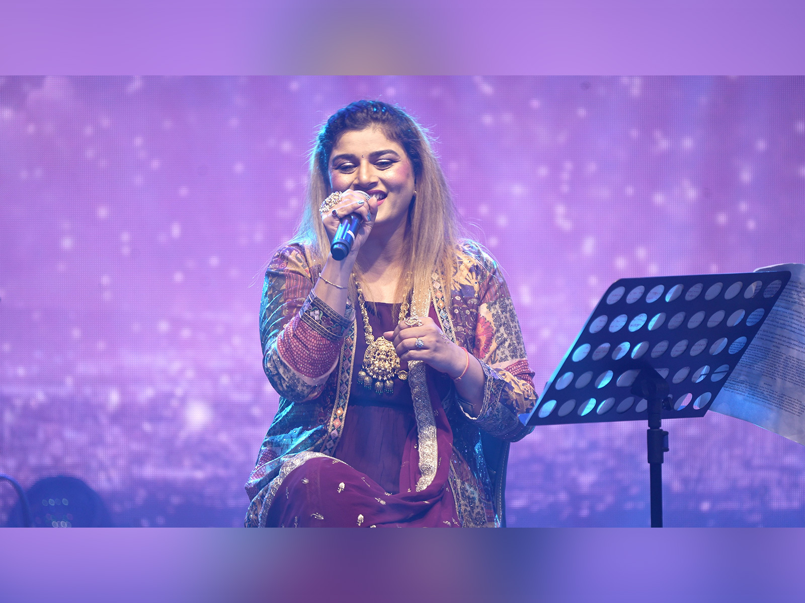 Priyani Vani Panditt Captivates Audiences with a Houseful Performance in Mumbai