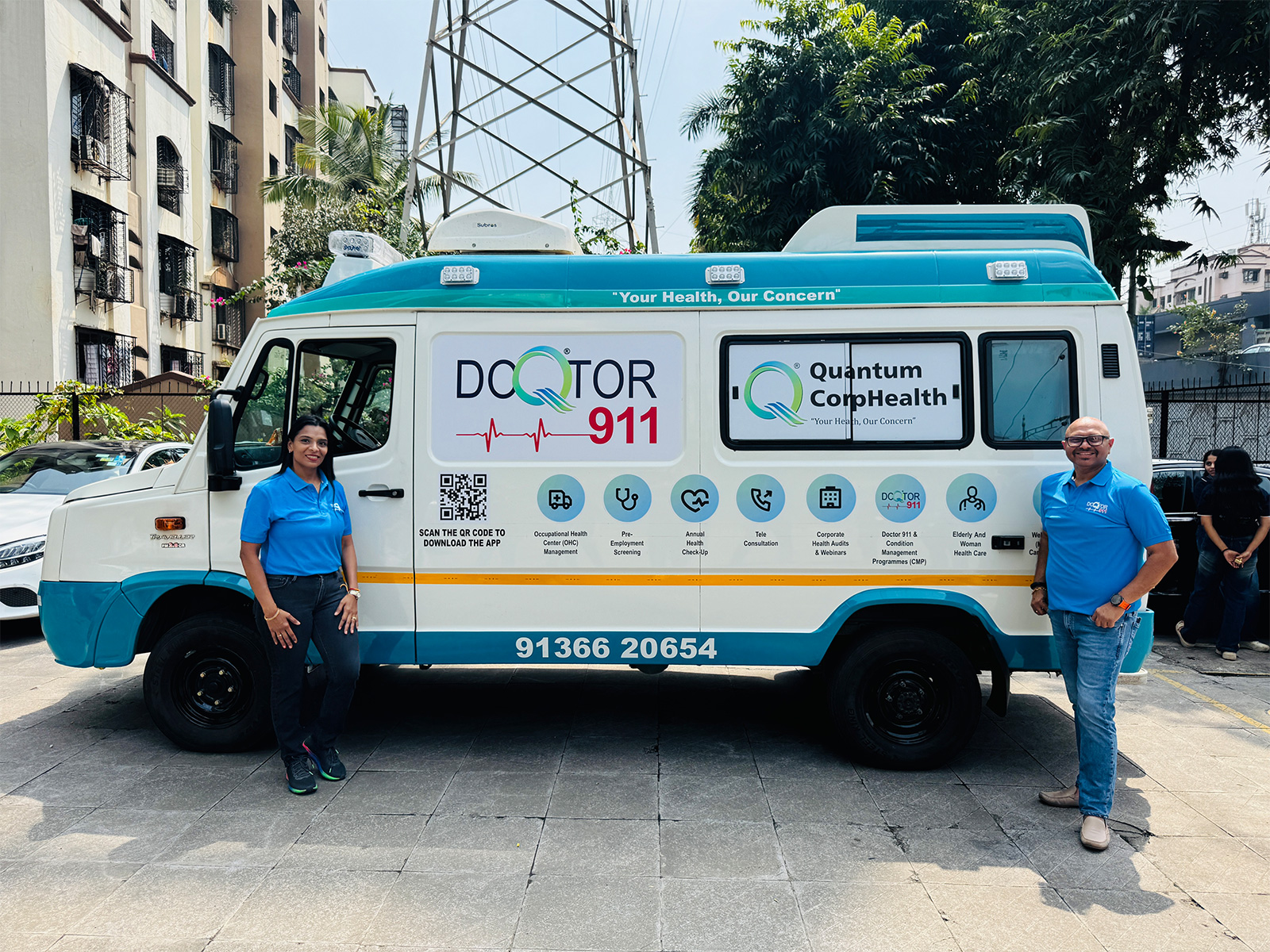 Doctor911 strengthens emergency response with the launch of its ALS ambulance at Oberoi Mall, Mumbai, led by Dr Narendra Vankar & Dr Bhavya Vankar