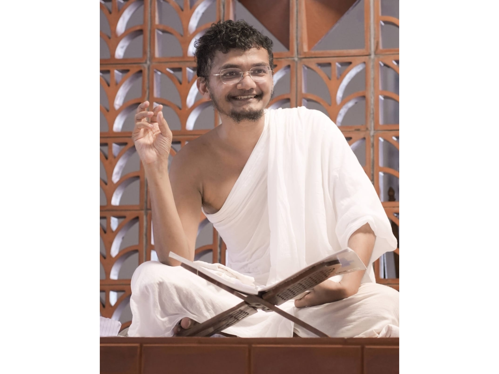 At Palitana, Jain Monk P. P. Panyas Shri Labdhivallabh Vijay Will Create History by Being Appointed Acharya at a Young Age