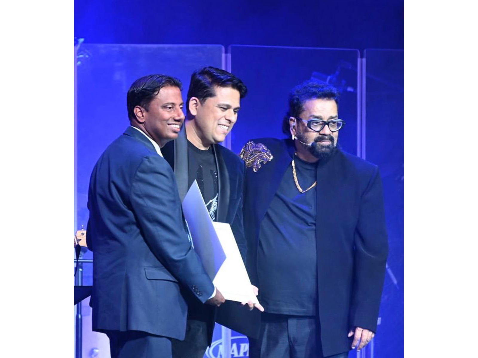 Hariharan Live in Toronto: Heights Group Delivers a Historic, Sold-Out Tamil Concert at The Arena, Pickering Resort, Toronto