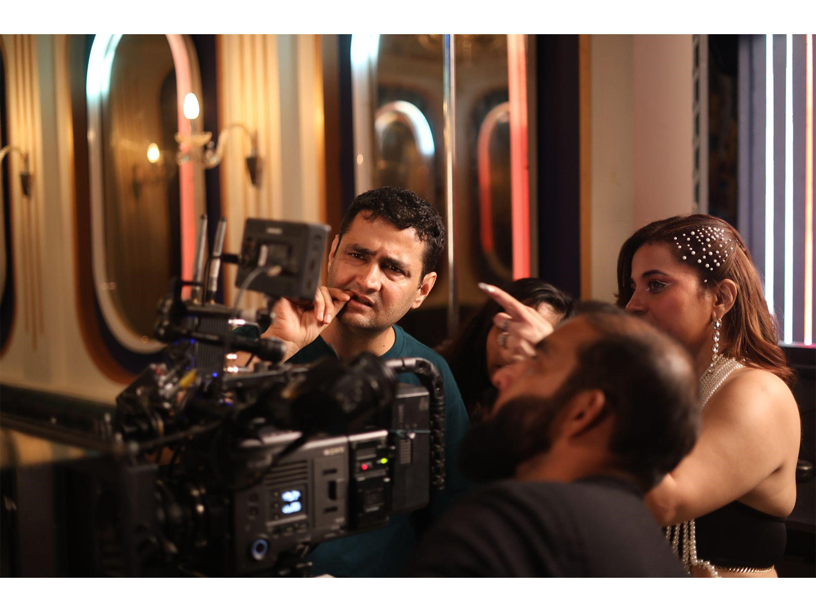 DS Creations Music Announces New Romantic Beat Track "Eyeliner" Featuring Vani Vashishthh