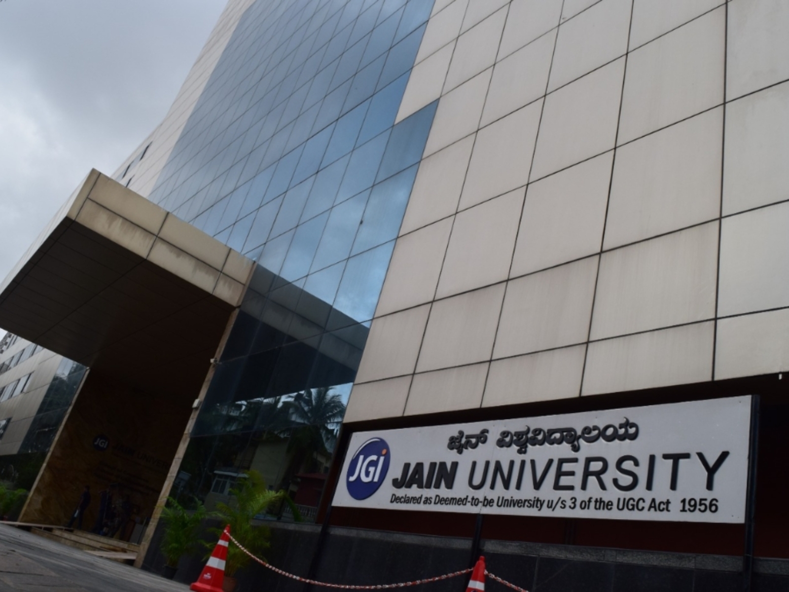 JAIN (Deemed-to-be University) Strengthens Career Pathways Through Its Bachelor of Commerce in Logistics and Supply Chain Management