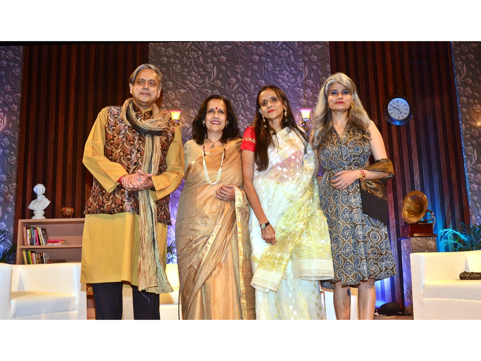 Shashi, Shobha,Smita with Nishtha Gautam at `Tete-a-Tea with Tharoors' organized by Prabha Khaitan Foundation in association with FICCI Flo and Sanskriti Sagar