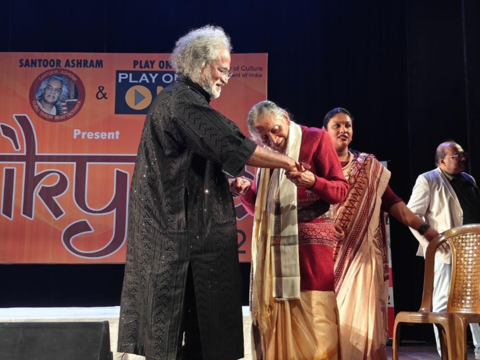 Jagriti Dham Participates in Santoor Ashram's Aikyam - Series 2 Supporting Budding Artists