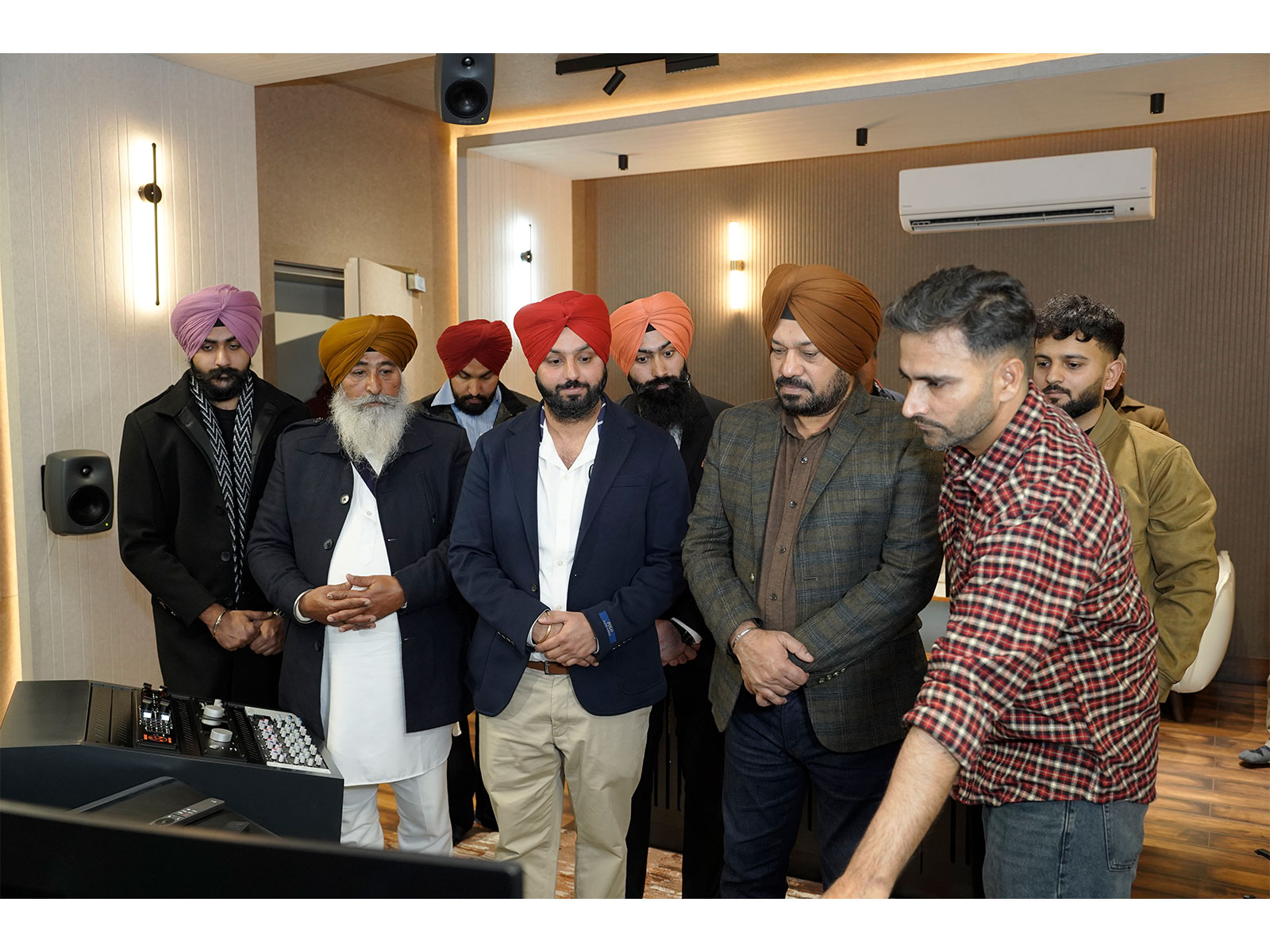 Bollywood and Punjabi star Gurpreet Ghuggi inaugurates Smarters Music Studio in Mohali, ushering in global-standard music and post-production facilities for North India