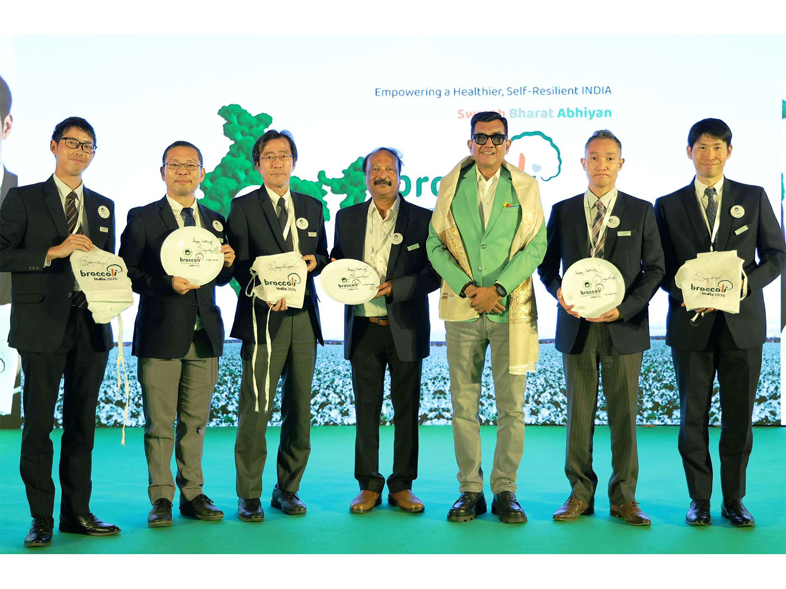 Chef Sanjeev Kapoor with Sakata Seed Team