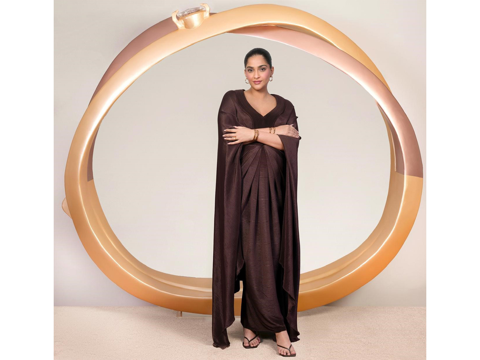 Zoya's iconic My Embrace Returns with brand ambassador Sonam Kapoor in a new expression of being