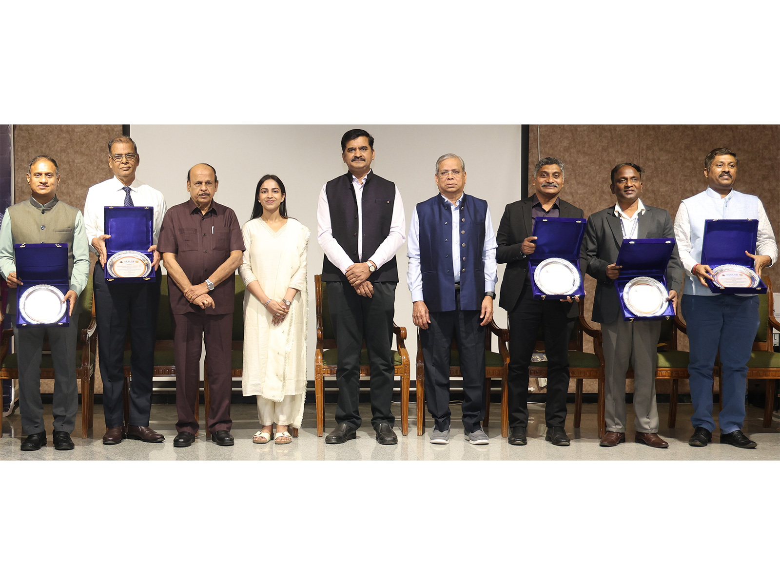 Eminent scientists were honoured at the VELS National Scitech Awards 2026 by Dr.Preethaa Ganesh Vice President Vels Group of Institutions