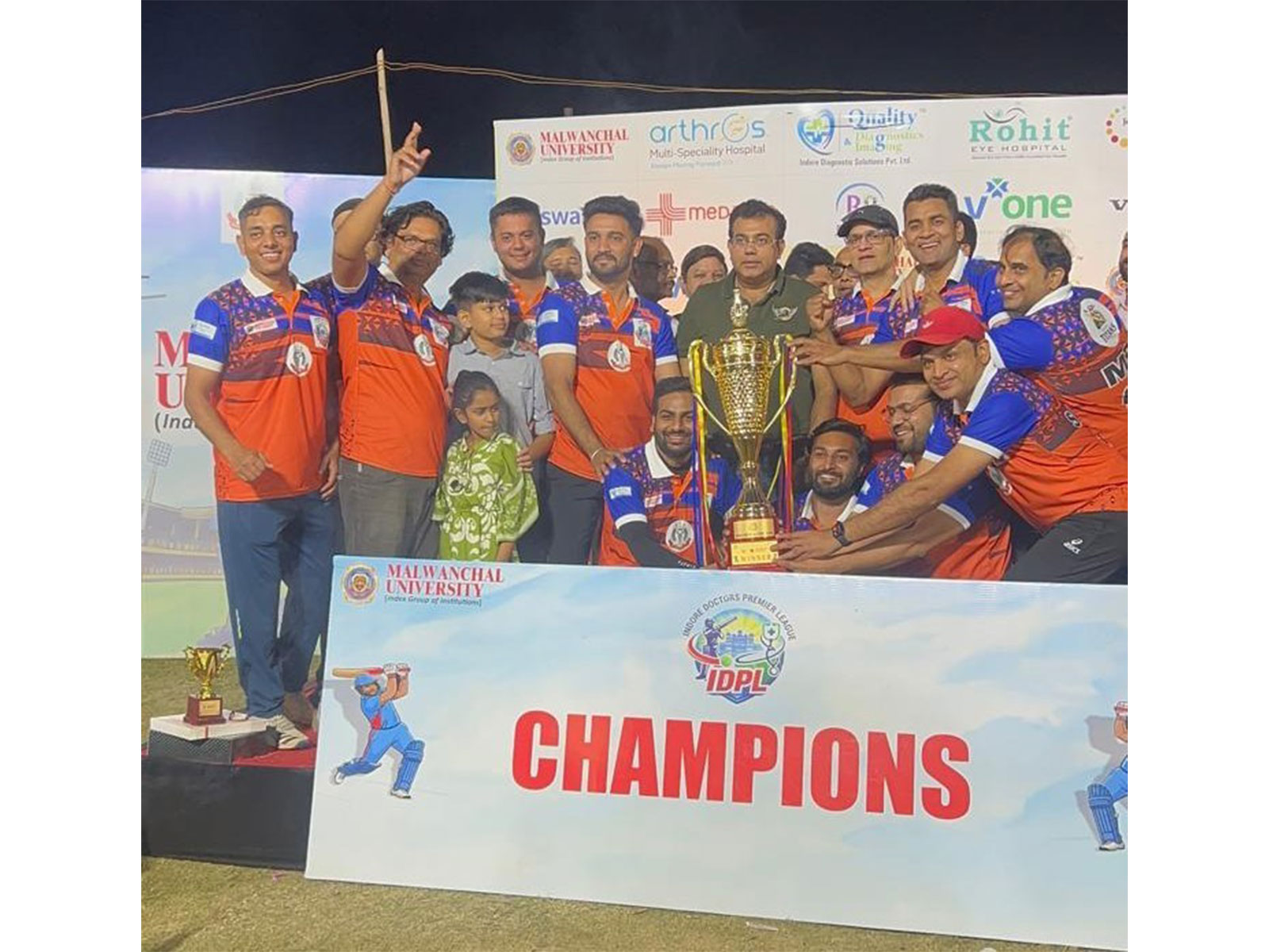 Malwanchal University Sponsors Indore Doctors Premier League Organized by Indore Medical Association