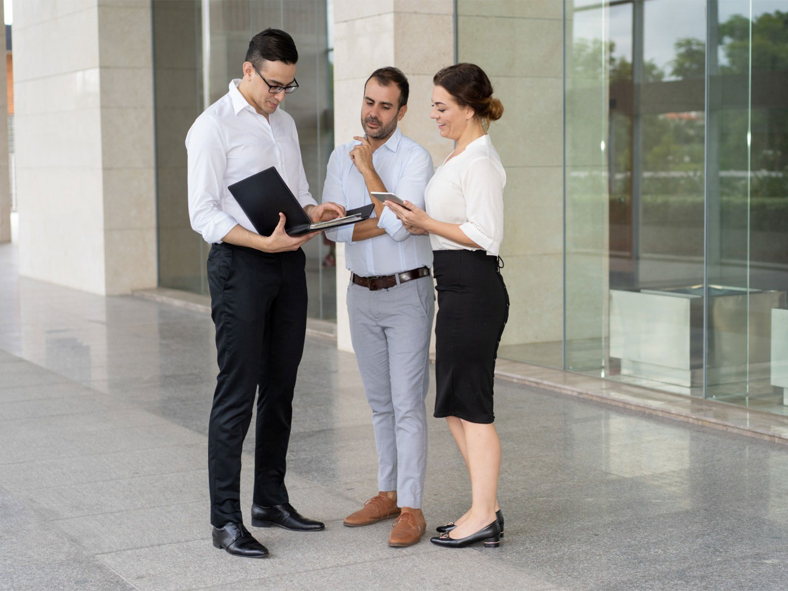 How Are ETFs Gaining an Edge Over Mutual Funds? 