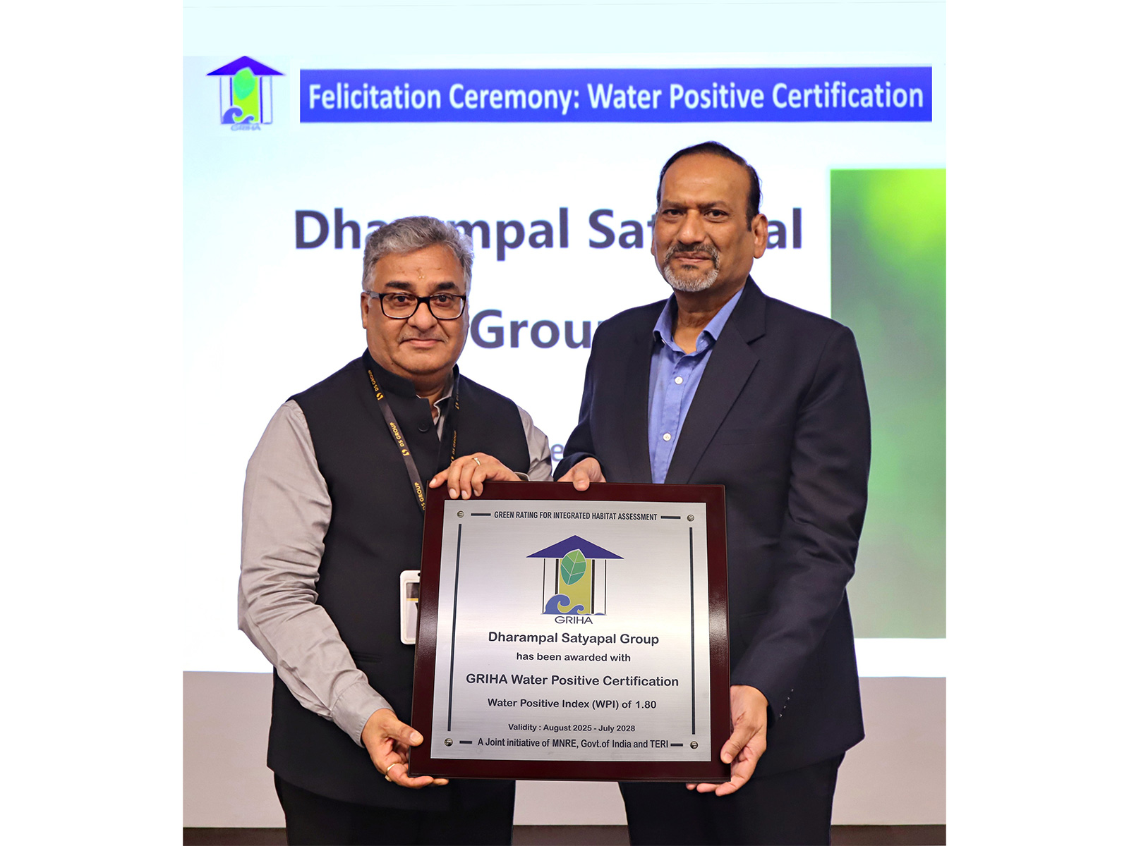 Mr. Sanjay Seth, VP and CEO of GRIHA Council and Senior Director at TERI and Mr. Rajiv Kumar Vice Chairman DS Group (Dharampal Satyapal Group)
