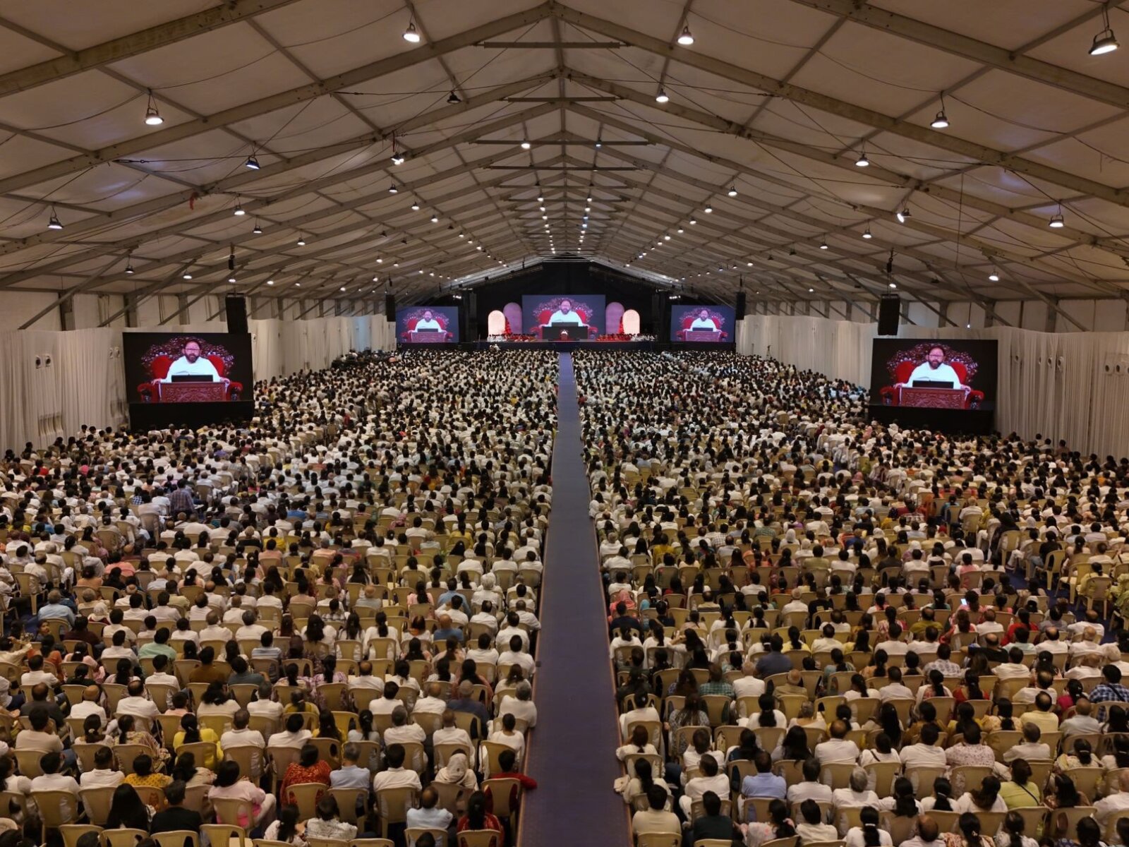 SRMD Inaugurates Borivali Spiritual Centre, Marks Milestone with Three-Day Spiritual Programme