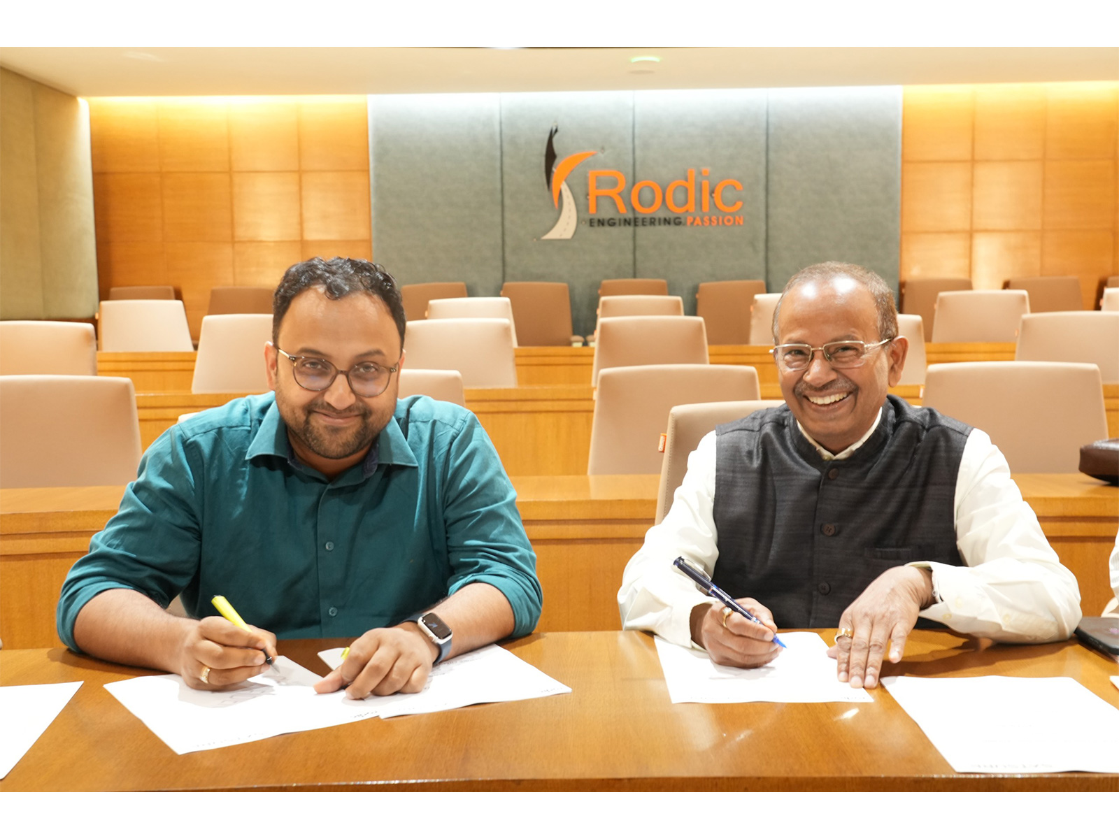 Prateep Basu, Chief Executive Officer, SatSure and Nagendra Nath Sinha, Managing Director, Rodic Digital & Advisory