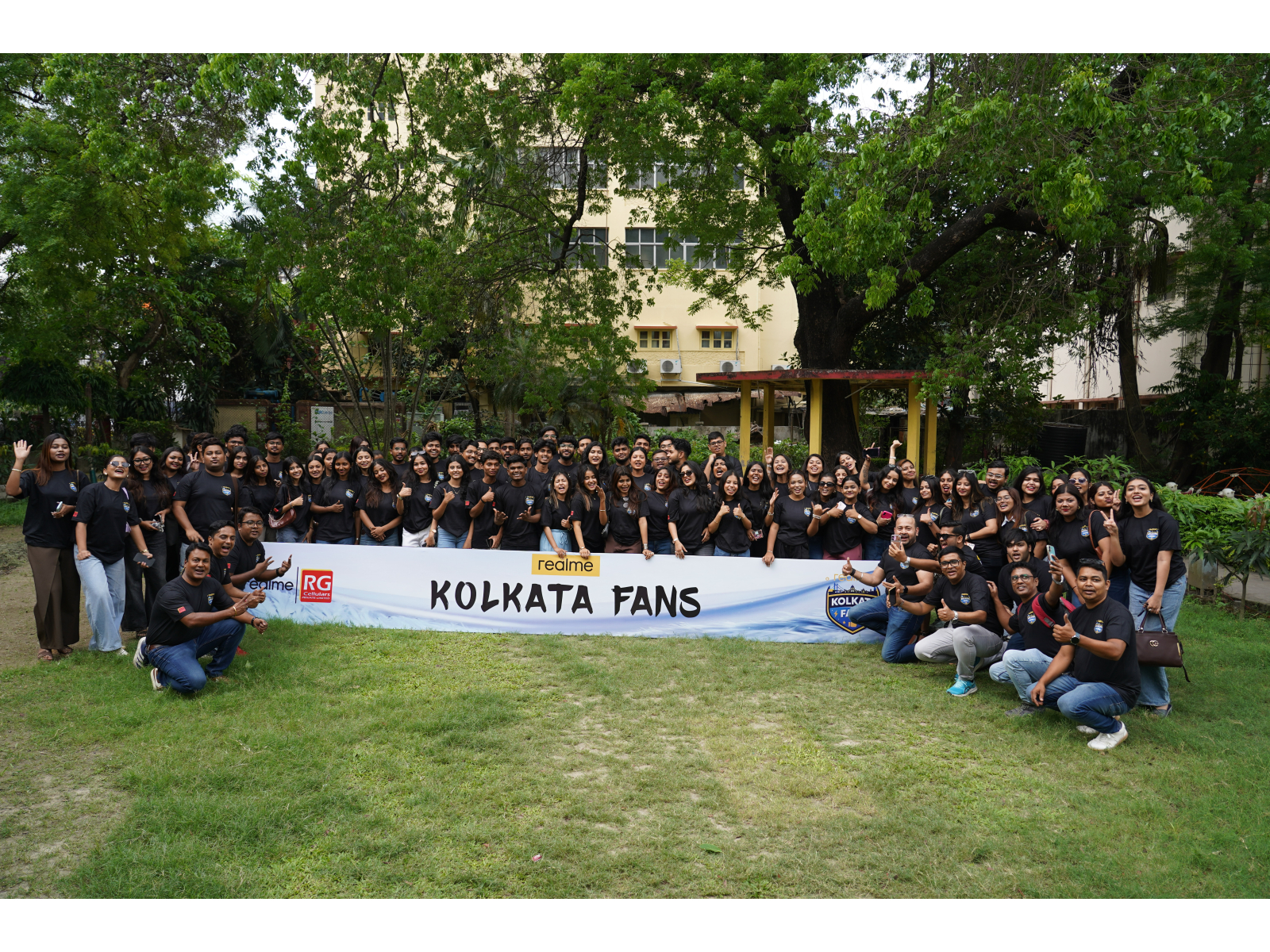 Kolkata gets its first realme Fans Club, launched by RG Cellulars