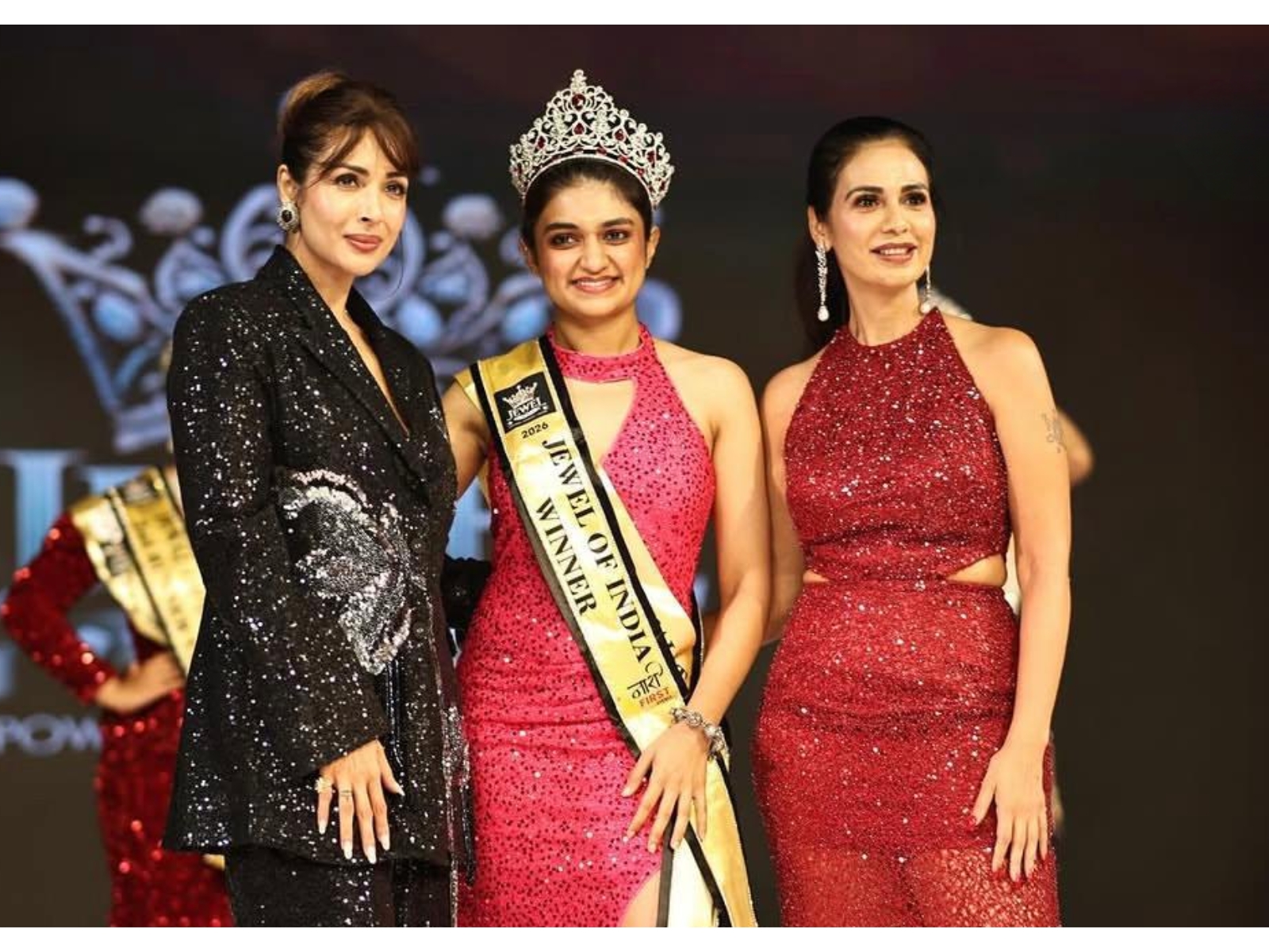 Indore-Based Gynaecologist Dr Ishita Joshi Crowned by Malaika Arora Wins 'NariFirst Jewel of India Season 3' Title