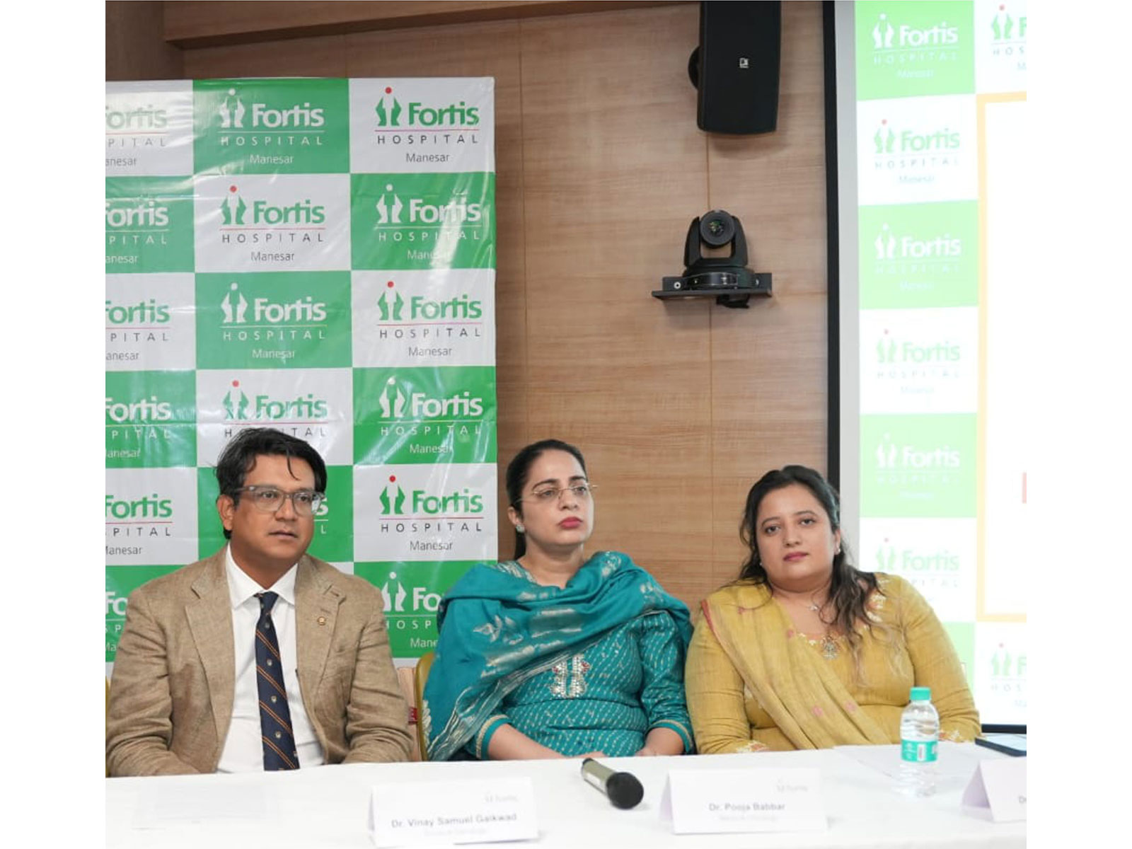Left to Right : Dr Vinay Samuel Gaikwad, Senior Director Surgical Oncology, Dr Pooja Babbar, Consultant Medical Oncology, Dr Mansi Chowhan, Senior Consultant, Surgical Oncology