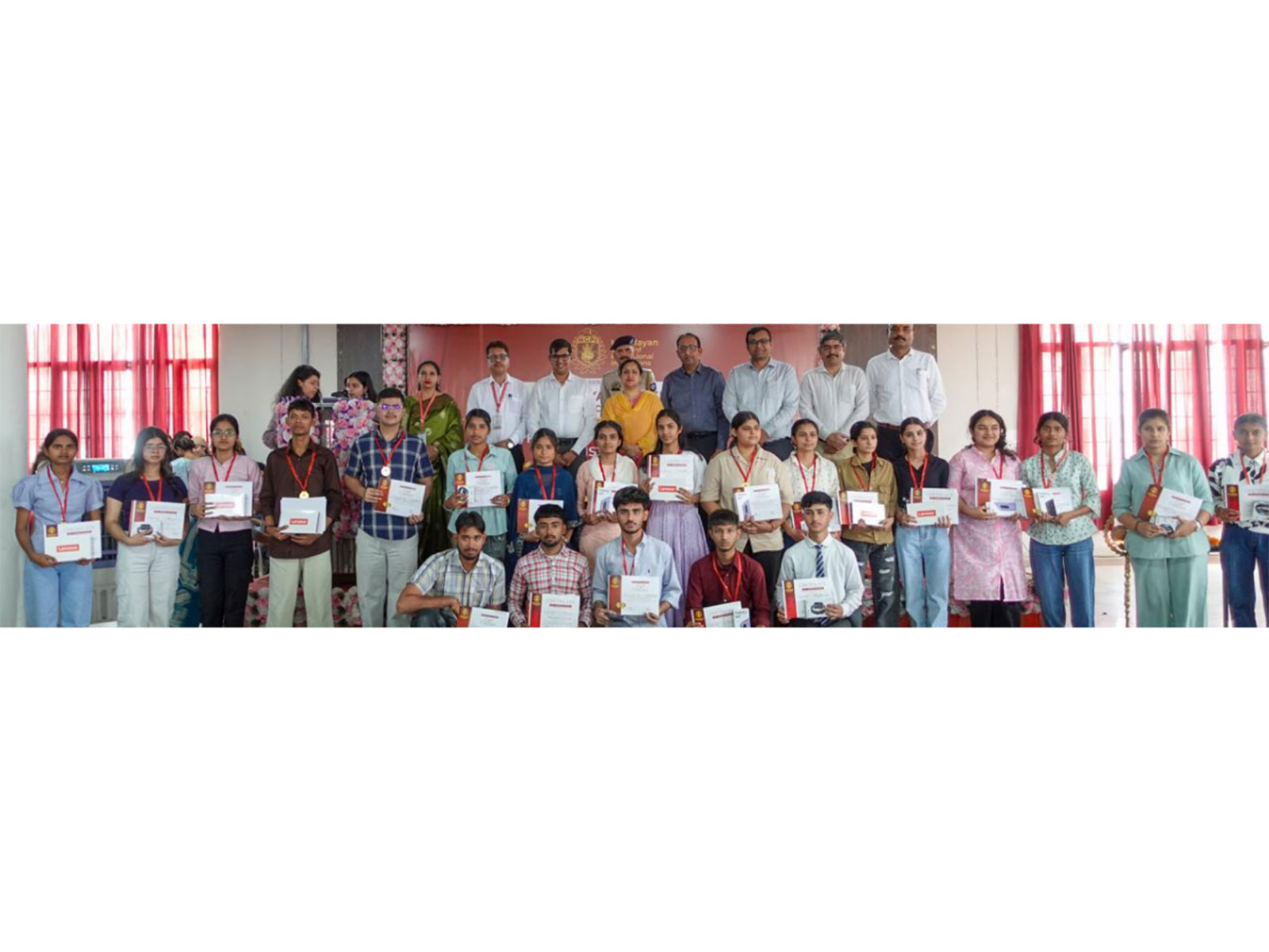 Himalayan Group of Professional Institutions Honours 5,000 Participants at National Scholarship Test Ceremony