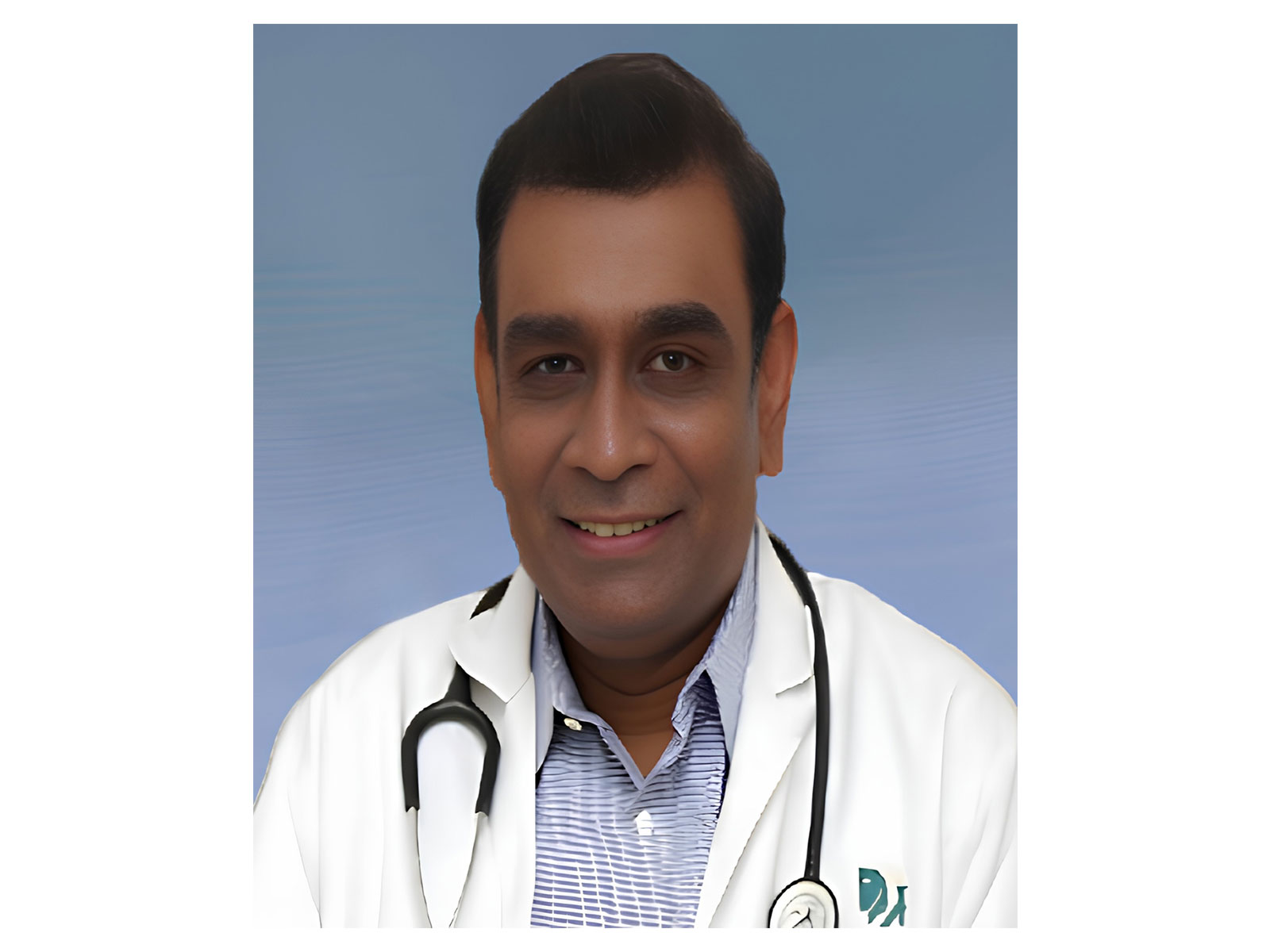 Dr Vivek Bose C is a highly experienced Interventional Cardiologist based in Madurai, with 25 years of clinical experience in the field of cardiology