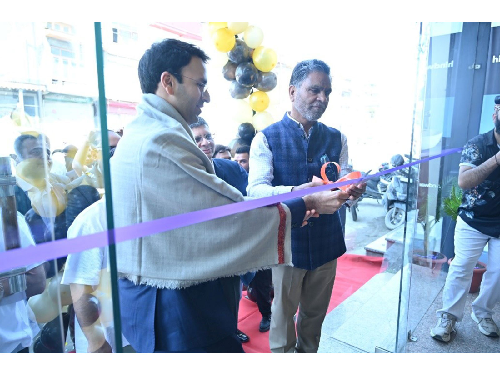 This third Brand Store in Srinagar offers an integrated retail experience spanning bathware, tiles, and appliances - all under one roof