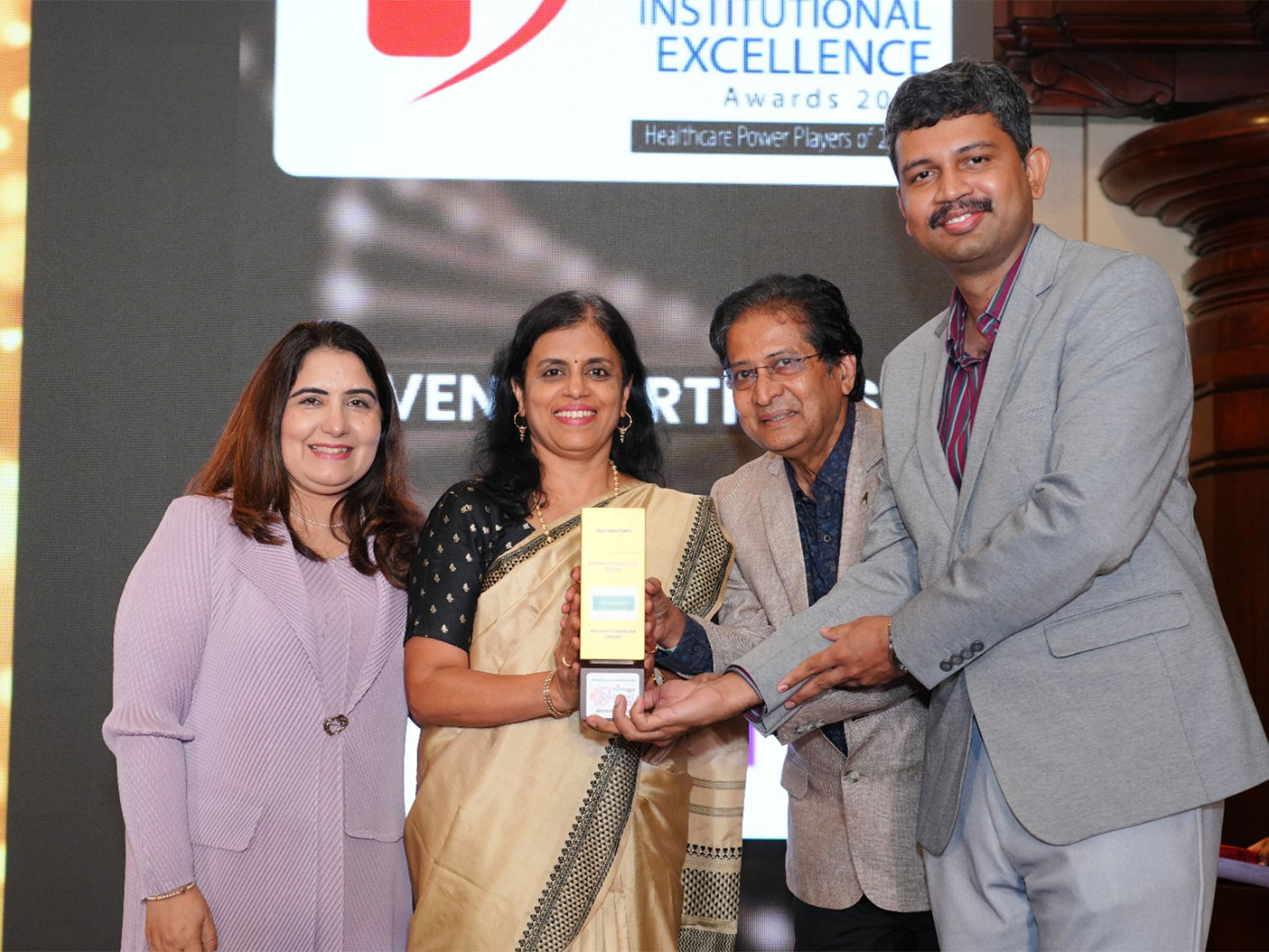 Metropolis leadership team - Dr. Kirti Chadha, Dr. Vani Ravikumar, Dr. Ravikumar HN and Dr. Naveen Kumar S at the event