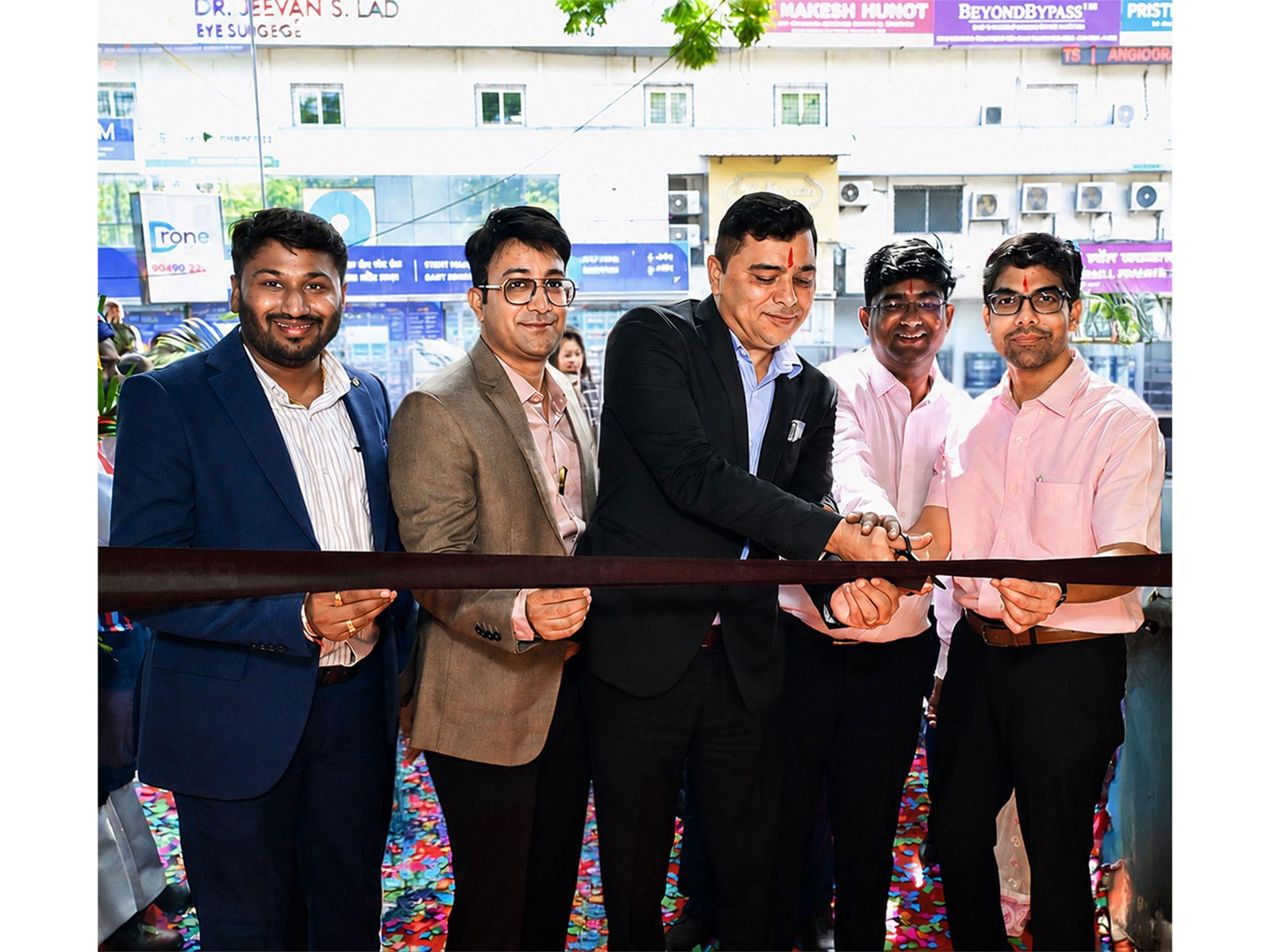 PPS Motors - Mahindra's Largest Dealer in India - Expands its operations in Maharashtra; Inaugurates a new showroom at Camp, Pune