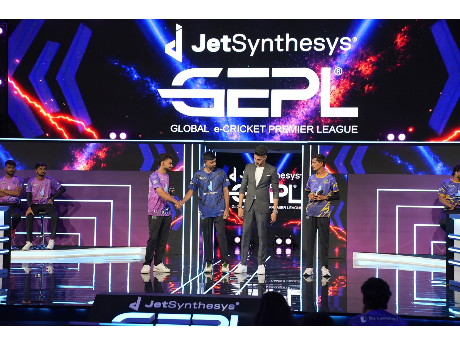 Chennai Falcons and Peyush Bansal's Delhi Sharks steal the show on Day 2 of JetSynthesys' GEPL